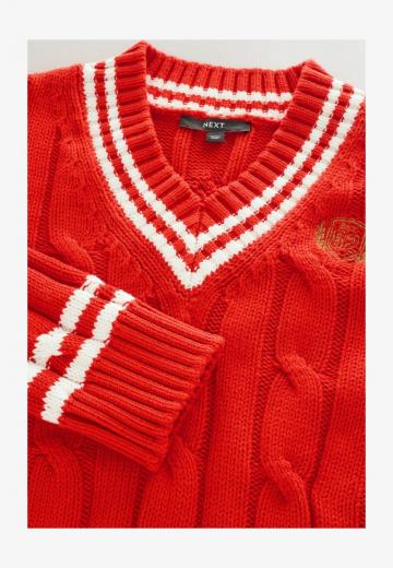 Пуловер с вырезом V