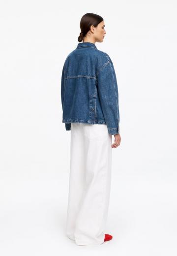 Джинсовая куртка