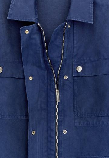 Куртка с накладнымит карманами