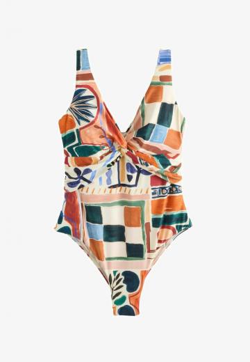 Слитный купальник