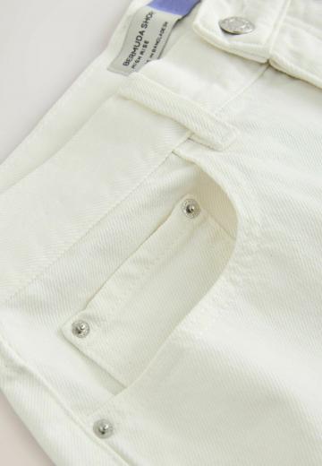 Джинсовые шорты