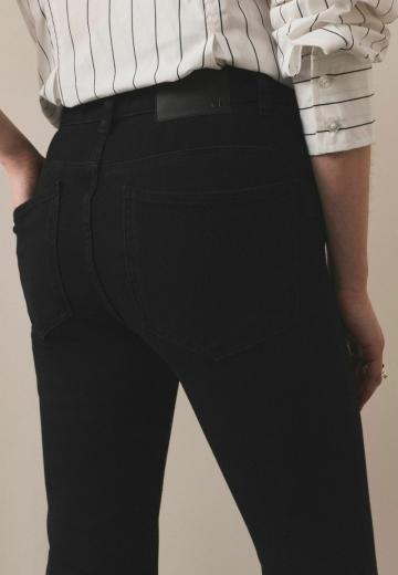 Клешеные брюки