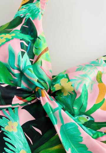 Слитный купальник