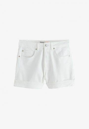 Джинсовые шорты