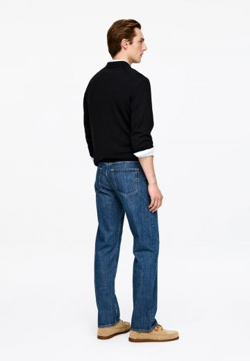 Прямые джинсы