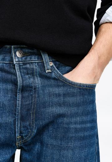 Прямые джинсы