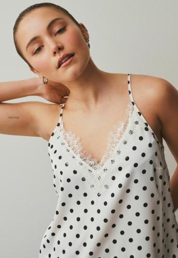 Топ на бретельках