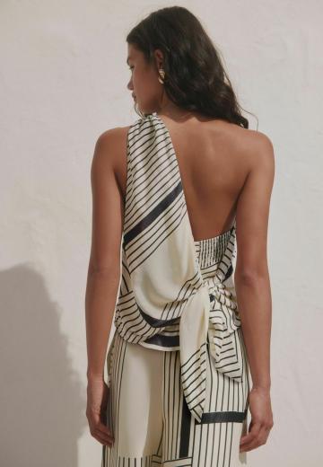 Топ на одно плечо