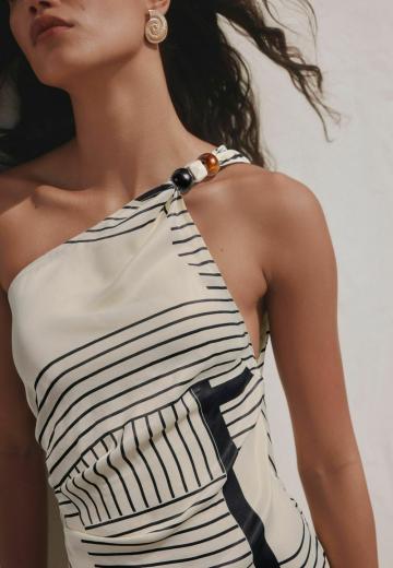 Топ на одно плечо