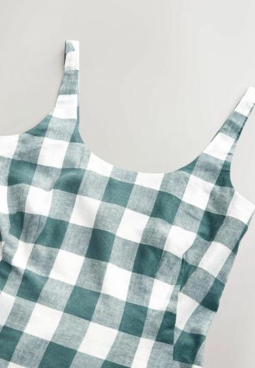 Блузка без рукавов