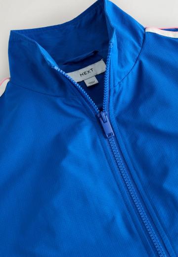 Спортивная куртка