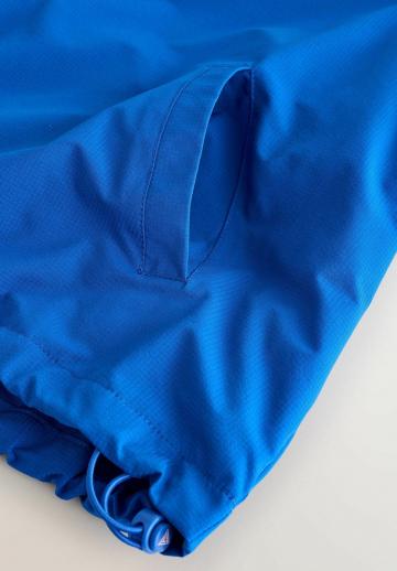 Спортивная куртка