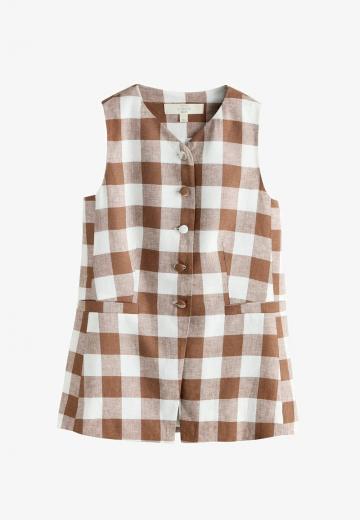 Длинный жилет