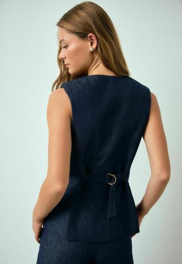 Джинсовый комбинезон