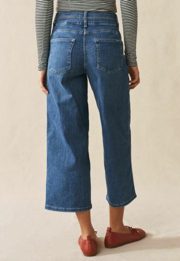 Короткие джинсы