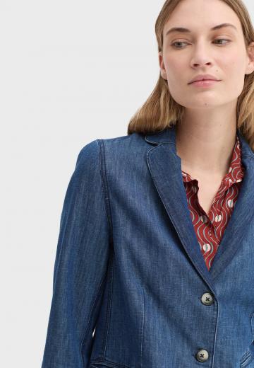 Джинсовая жилетка