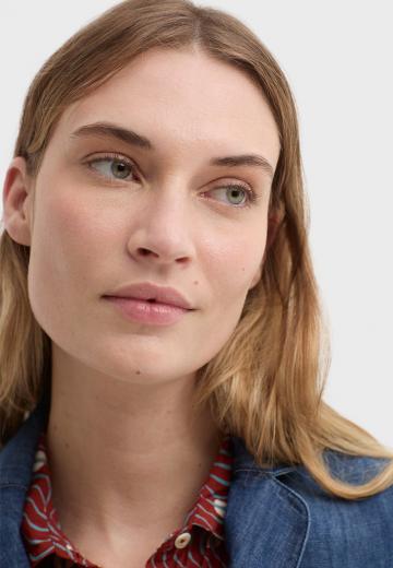 Джинсовая жилетка