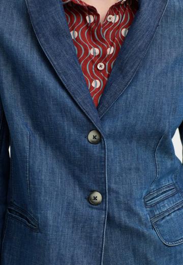 Джинсовая жилетка