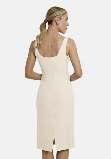 Платье футляр