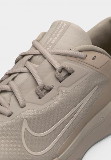 Кроссовки для ходьбы