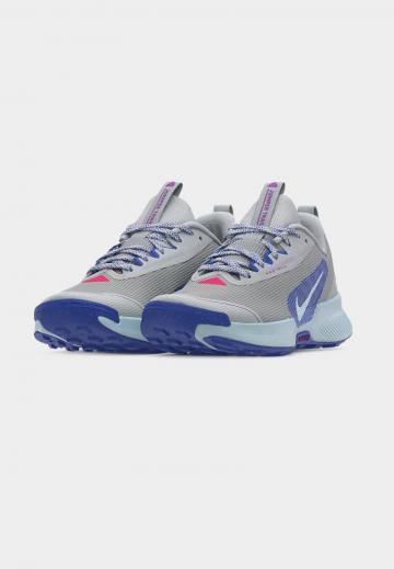 Беговые кроссовки