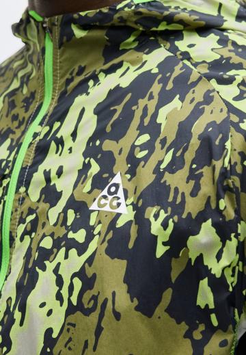 Спортивная куртка