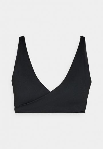 Спортивный бюстгальтер