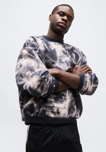 Спортивная кофта