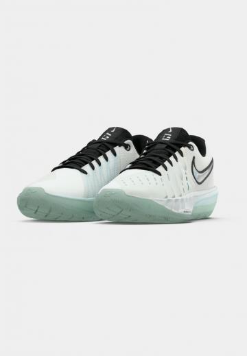 Баскетбольные кроссовки