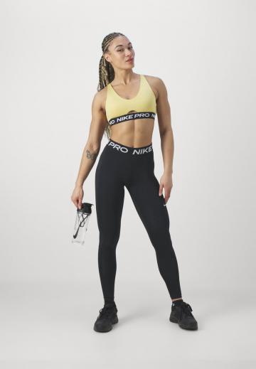 Спортивный бюстгальтер