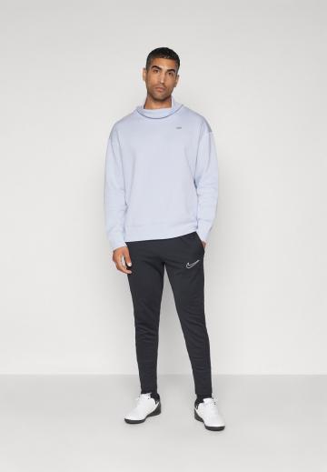 Спортивная кофта