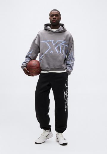 Спортивные штаны