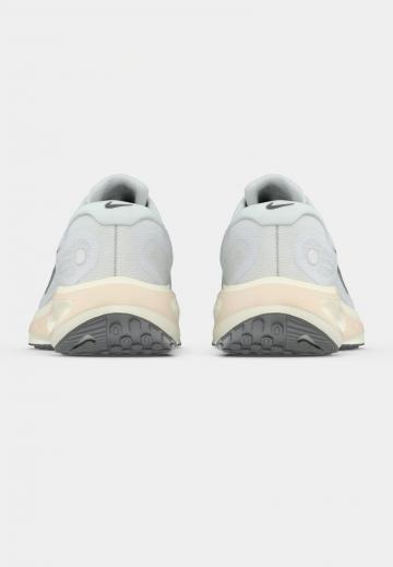 Гандбольные кроссовки