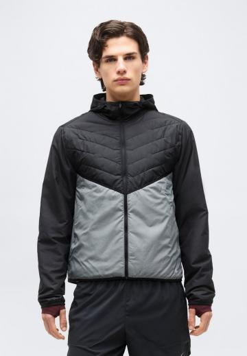 Спортивная куртка