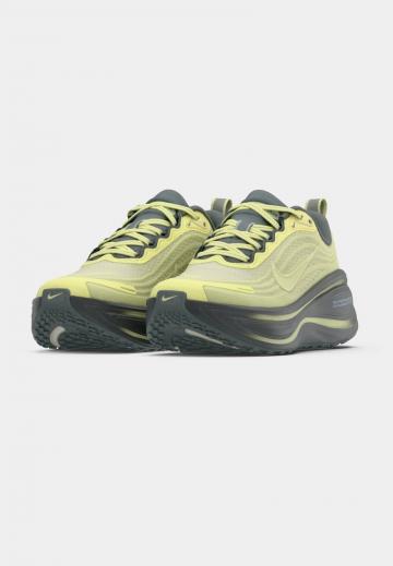 Беговые кроссовки