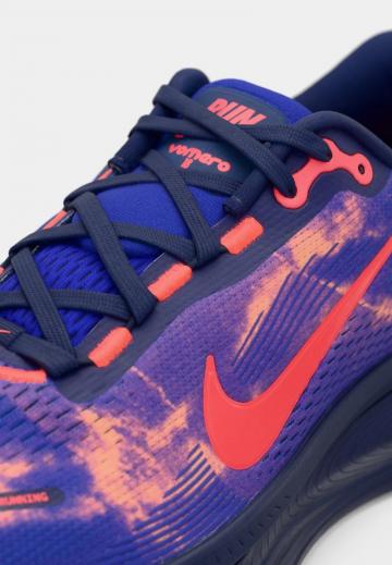 Беговые кроссовки