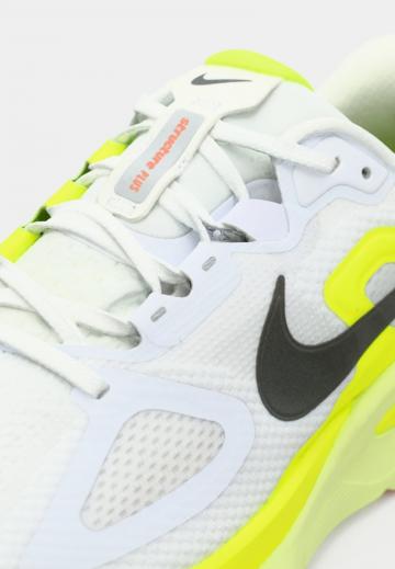 Беговые кроссовки