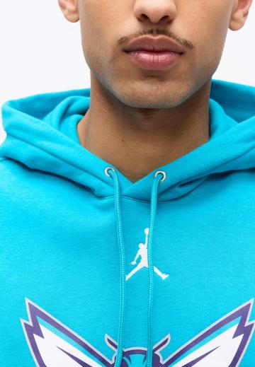 Спортивная кофта