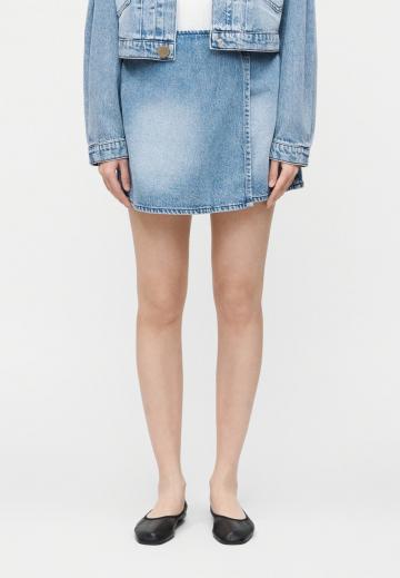 Джинсовые шорты