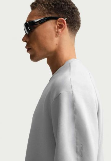 Спортивная кофта