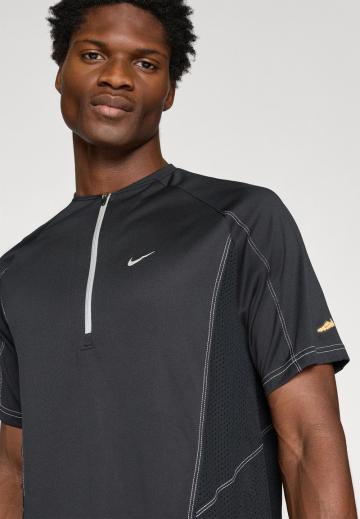 Спортивная майка