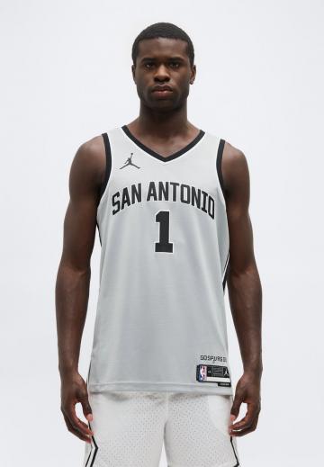 Спортивная форма