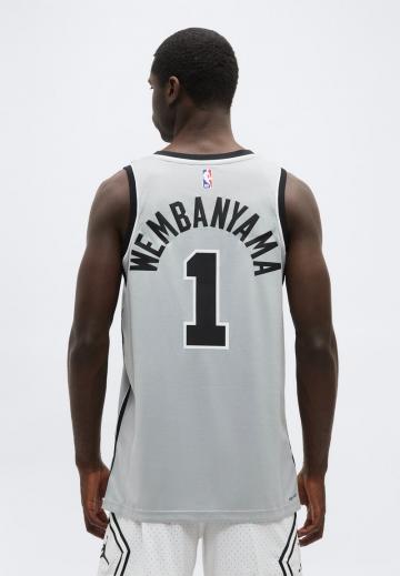 Спортивная форма