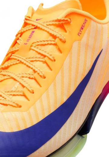 Беговые кроссовки