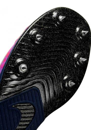 Беговые кроссовки