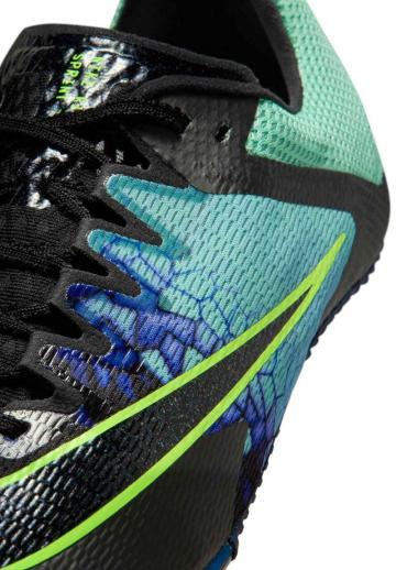 Беговые кроссовки