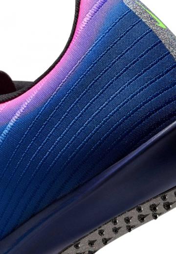 Беговые кроссовки