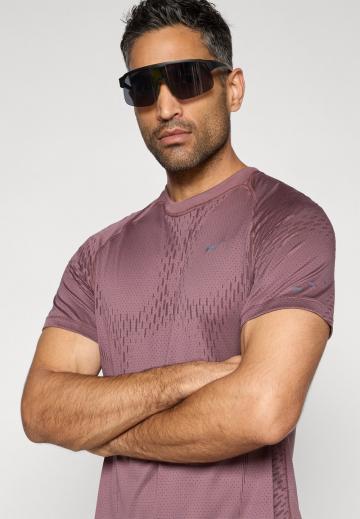 Спортивная майка