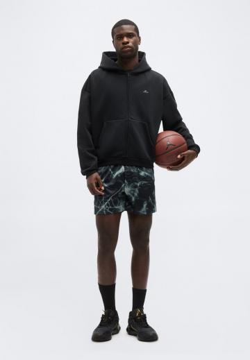 Спортивная кофта