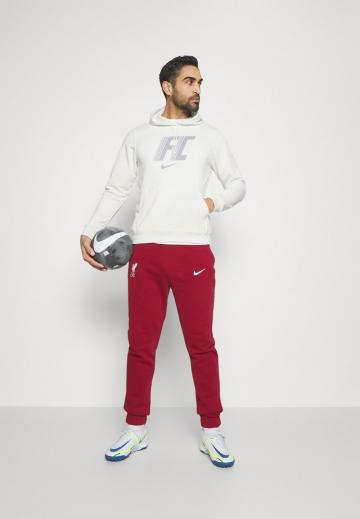 Спортивная кофта